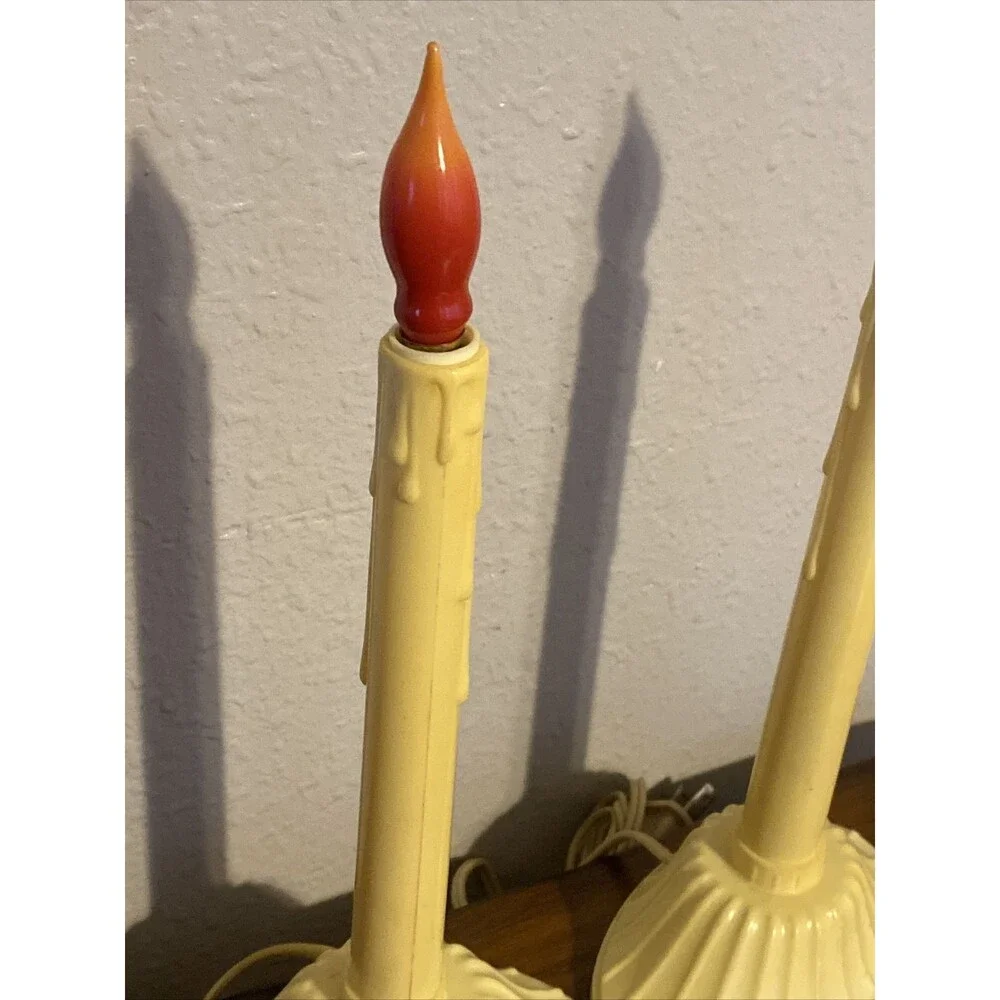 2 Vintage NOMA Electric Window Candle Flame Light Christmas